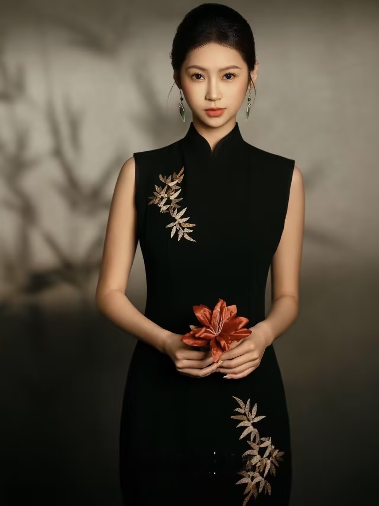 Traje Artístico Estilo Chinês  - Portrait Photography With Lighting avaliação e preço