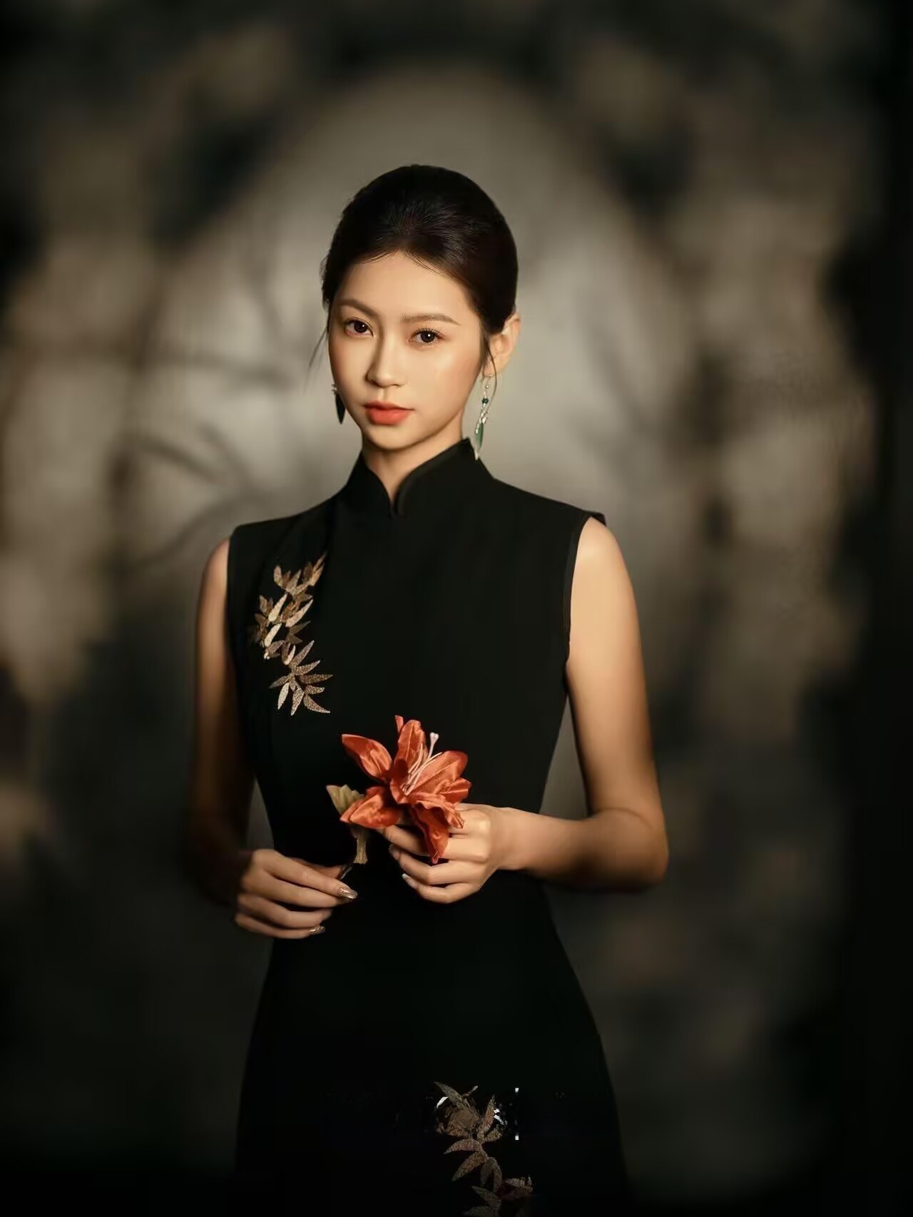 Traje Artístico Estilo Chinês  - Portrait Photography With Lighting avaliação e preço